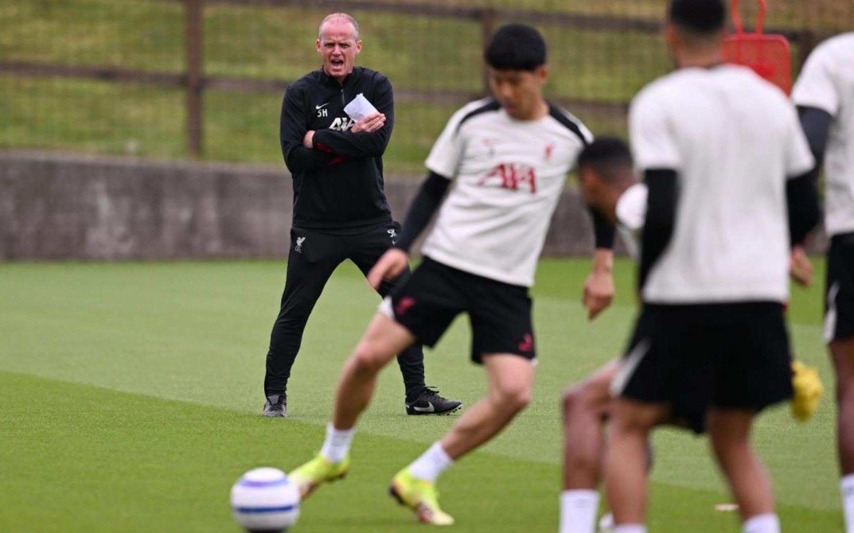 备和冰道条 备和冰道条