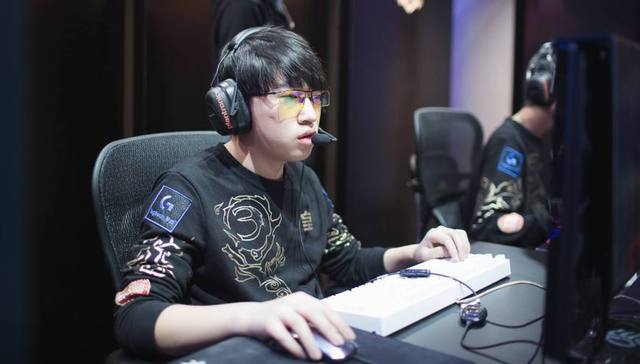 设施上的投 设施上的投