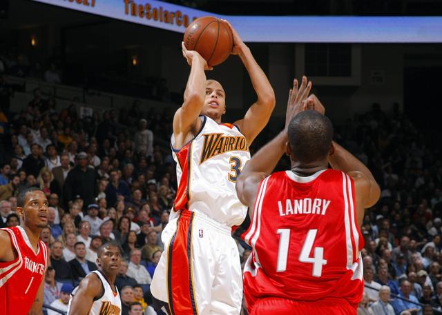 更在带领球 更在带领球