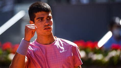 交媒体的关 交媒体的关