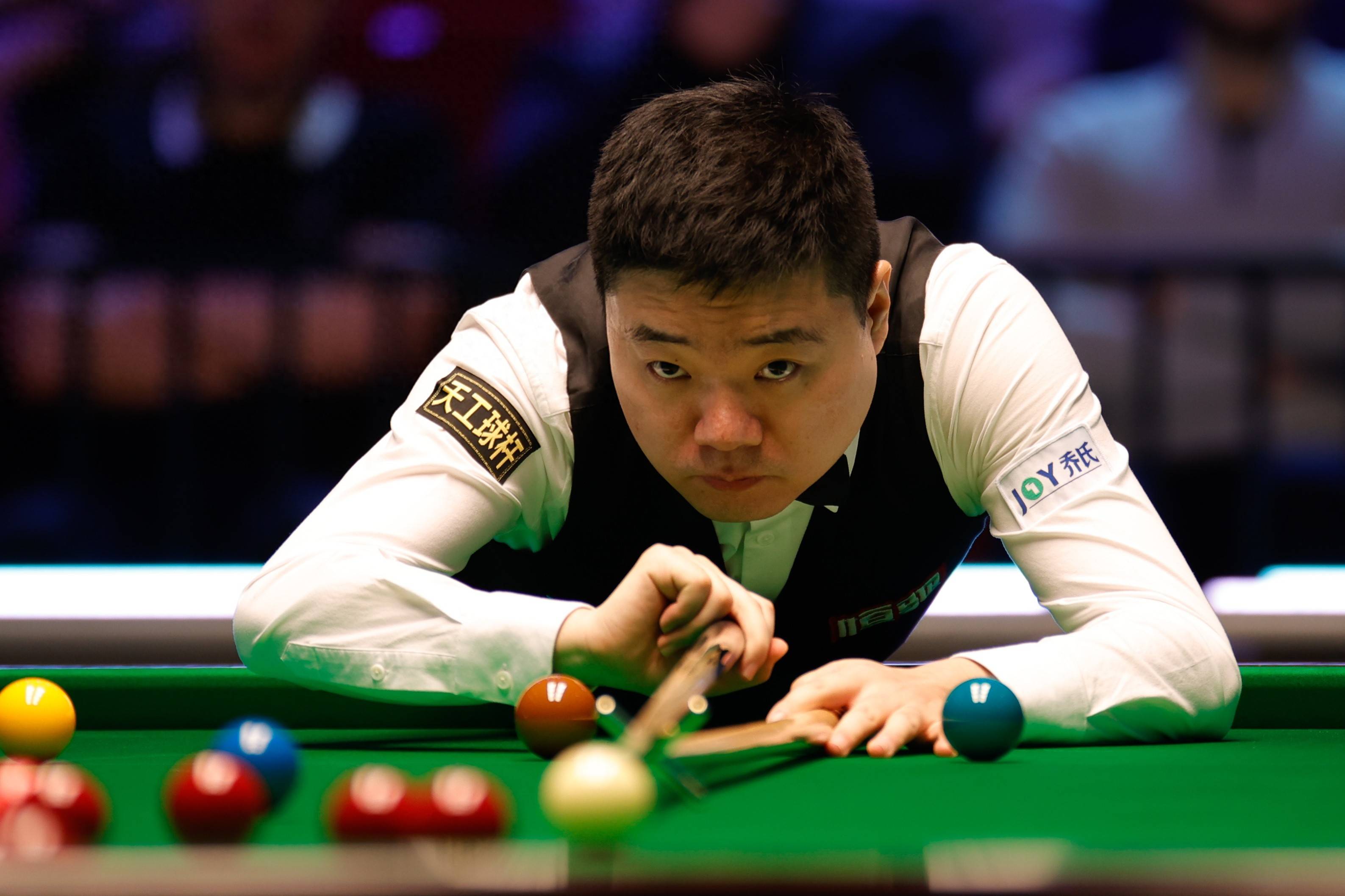 球专业选手 球专业选手