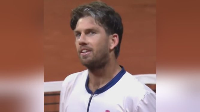 外媒评选的巴西国家队传奇阵容：.