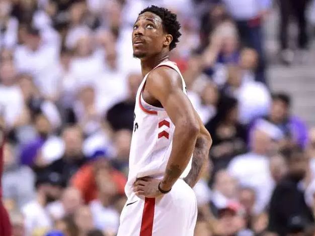 染指的总冠 染指的总冠